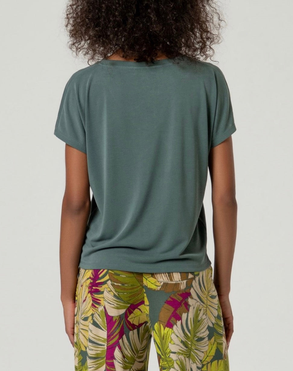 T-shirt maniche corte con scollo a V Surkana