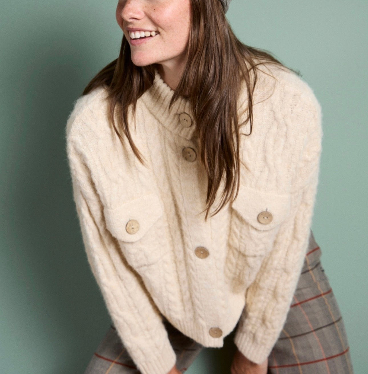 Cardigan a maglia grossa con texture aranese Panna SURKANA