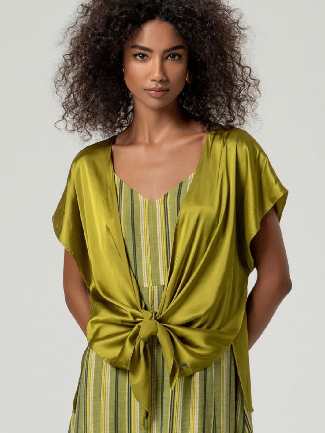 Blusa annodata Verde