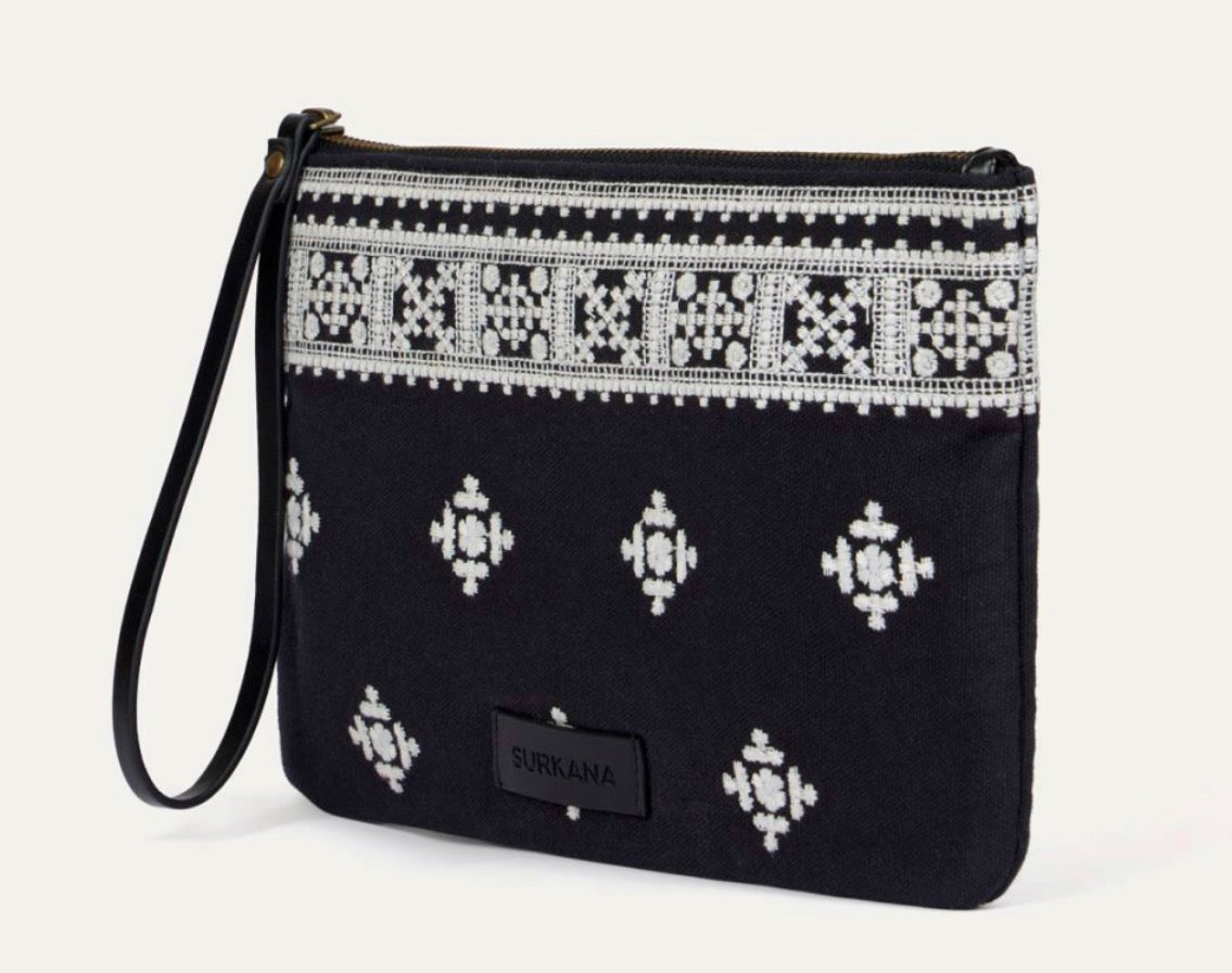 Pochette ricamata con cerniera Surkana