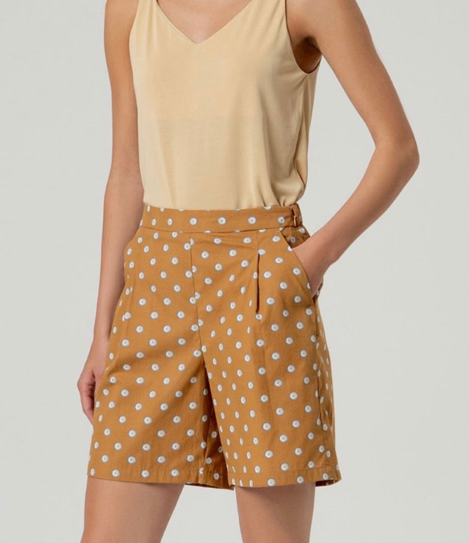 Shorts con pince Surkana