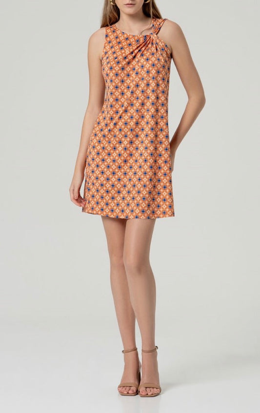 Vestito a spalline con drappeggio sulla spalla .
