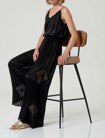 Pantaloni larghi con dettagli in crochet Surkana
