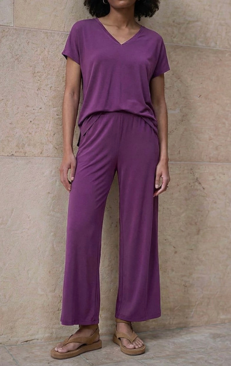 T-shirt maniche corte con scollo a V Surkana