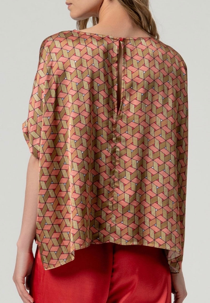 Blusa stile capa Surkana