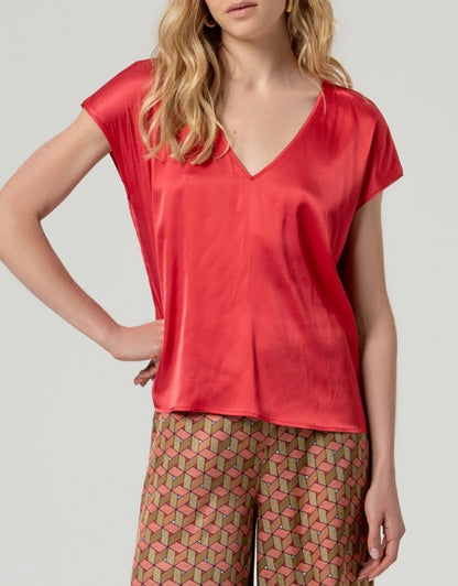 Blusa con collo a V Rosso Surkana