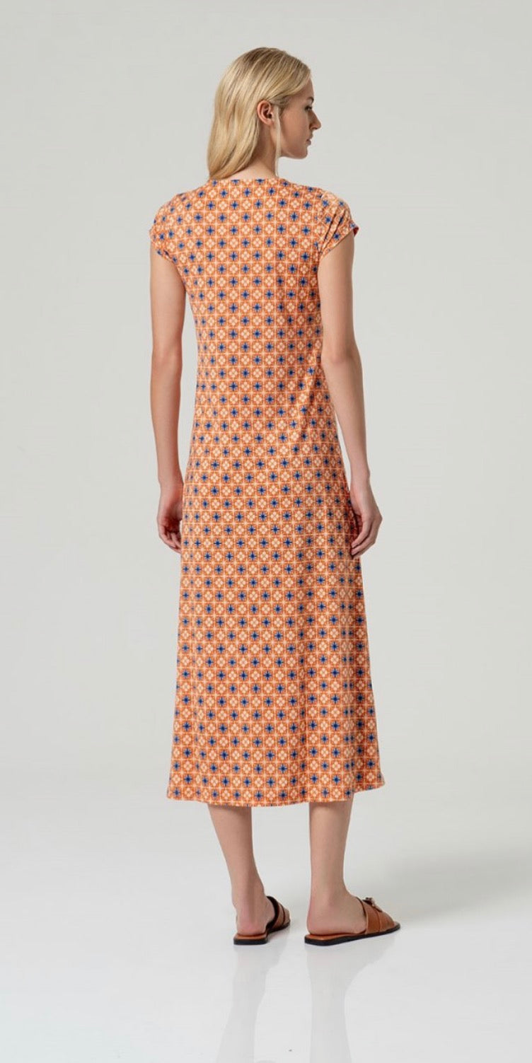 Vestito lungo con scollo a V e maniche corte Surkana