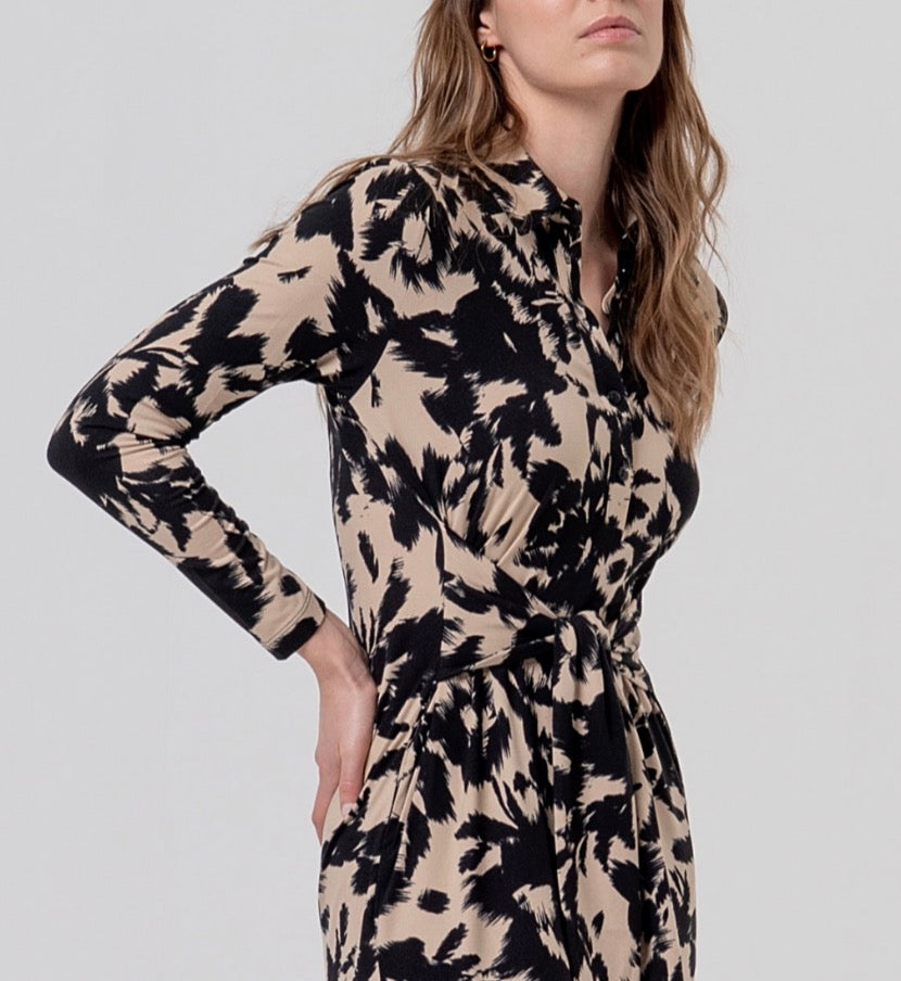 Abito camicia stampato con cintura Surkana