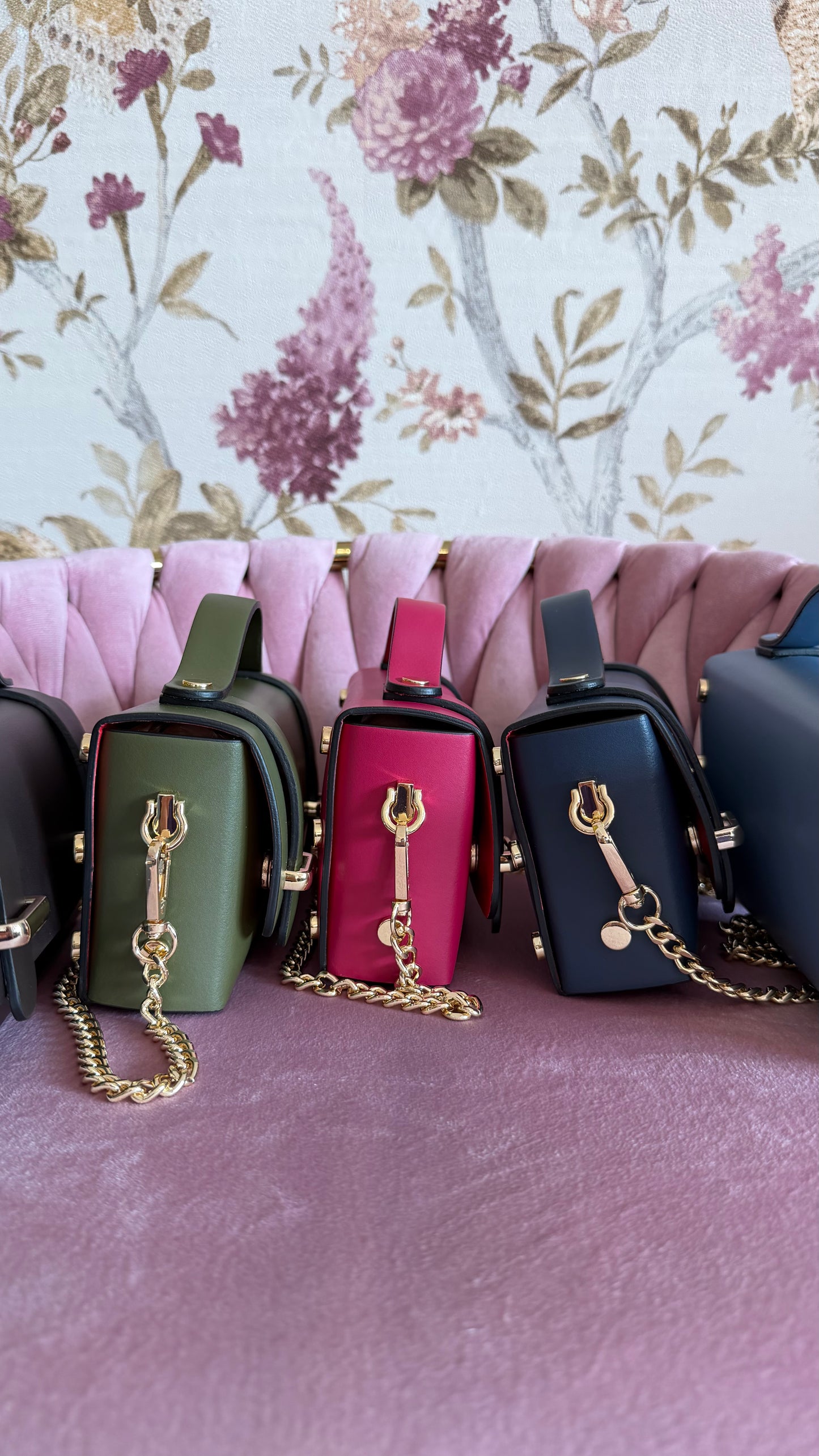 Borsa tracollina Vittoria Pelle