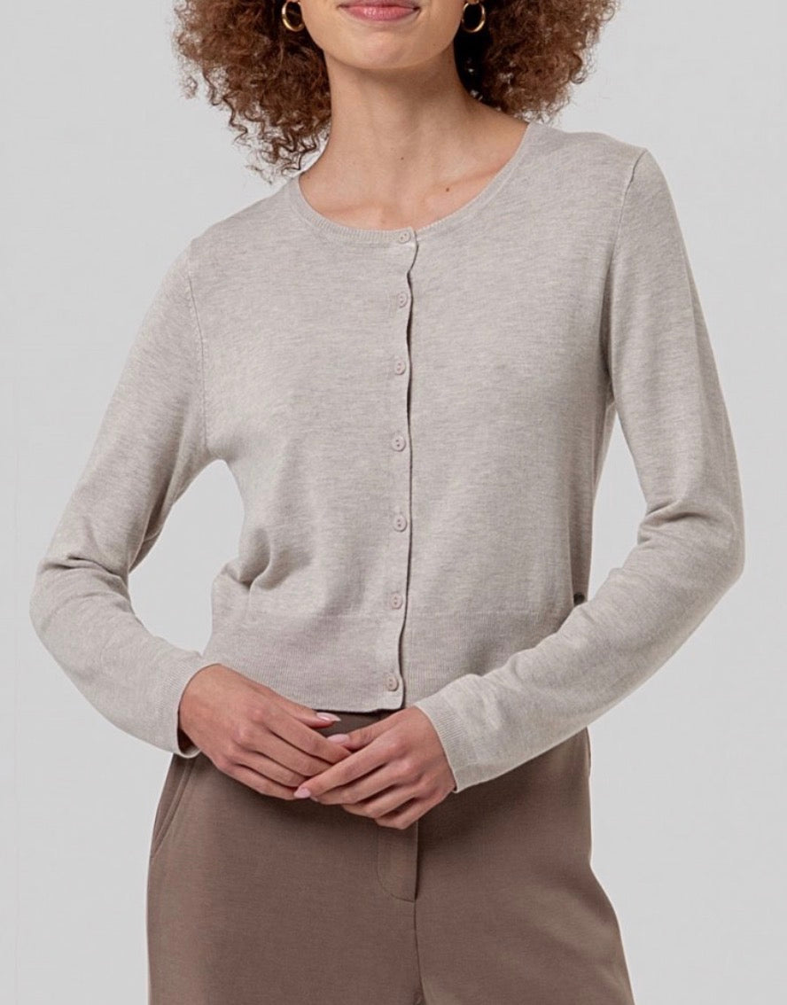 Cardigan in maglia con collo tondo Surkana